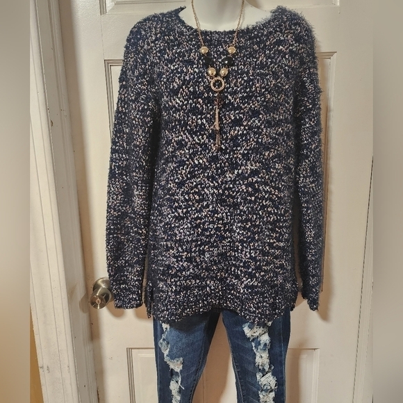 89th Madison Sweater Women's Medium M Acrylic Crew Neck Pullover Blue Multicolor - Picture 5 of 13